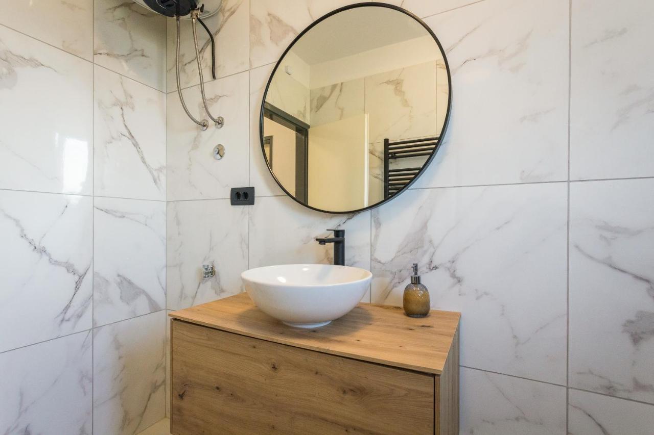 Three Waves Apartment New Pula Exterior photo
